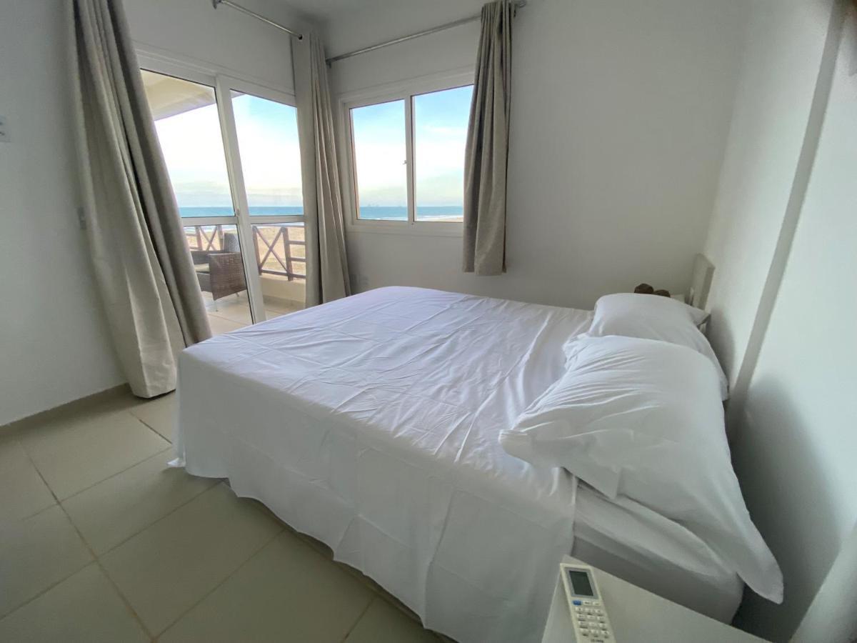 Beachfront Apt & Jacuzzi Taíba Eksteriør billede